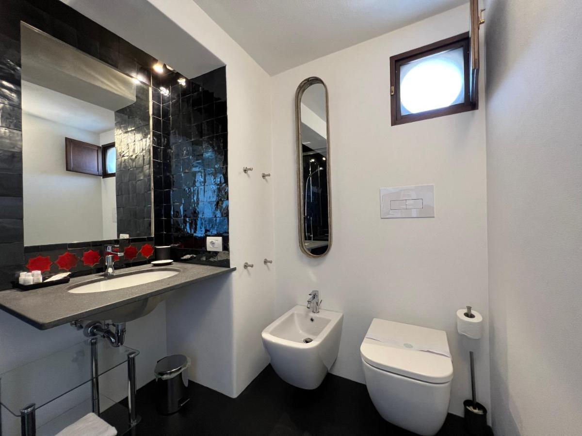 Casa Due Lune Стромболи Екстериор снимка