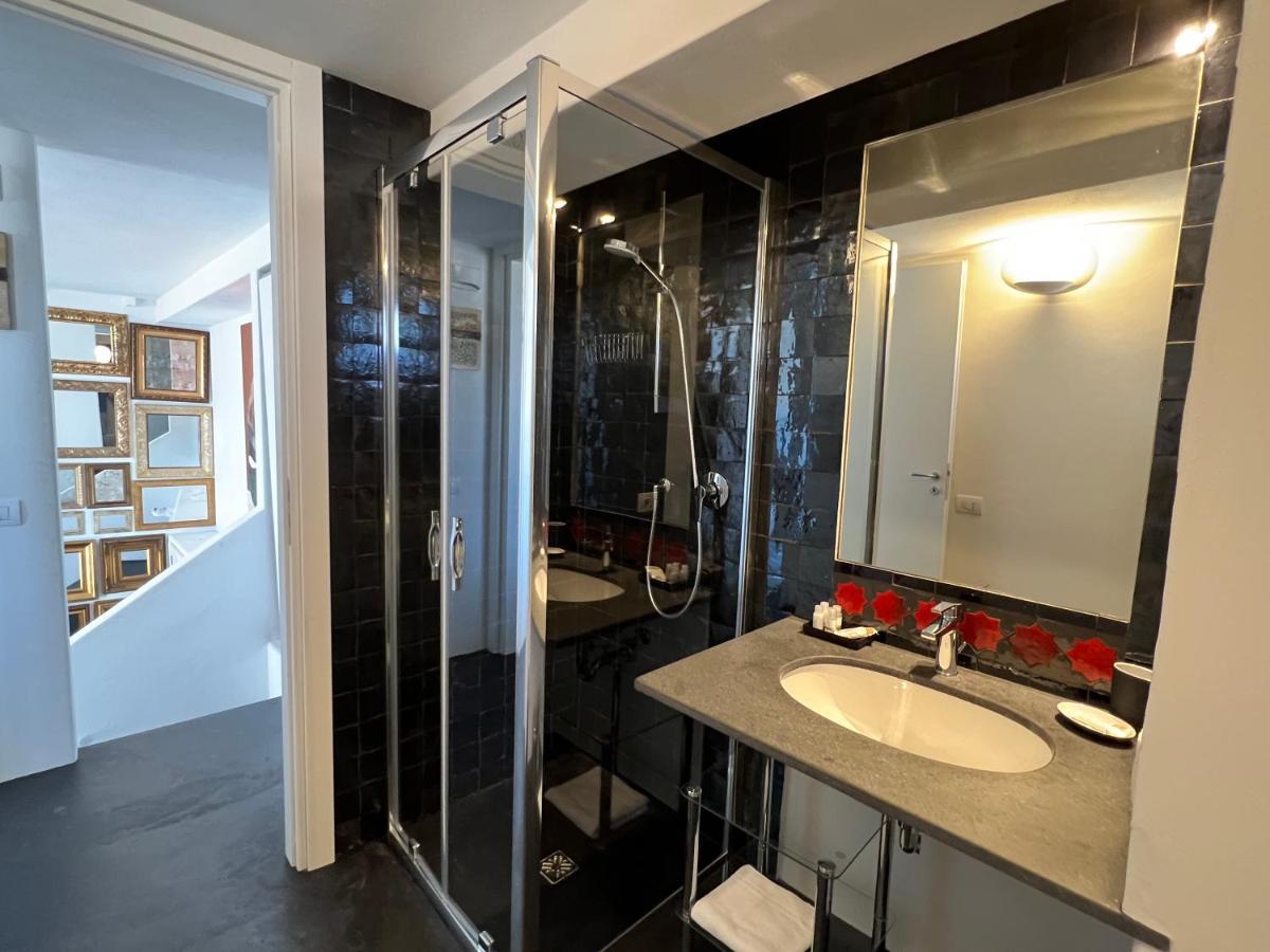 Casa Due Lune Стромболи Екстериор снимка
